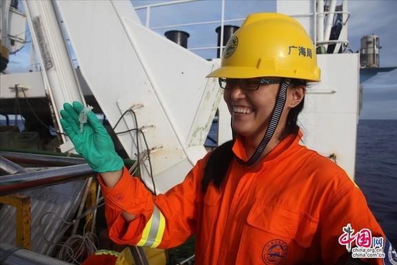 海洋六号,海底生物,观测与诱捕,系统,海洋